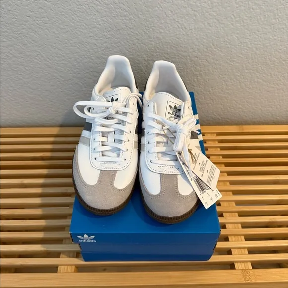 NWT Adidas Samba White and Gray Shoes - Picture 4 of 7